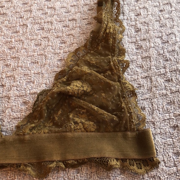 victorious secret bra 💚 - Picture 3 of 7